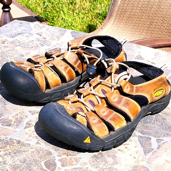 Keen Men's Newport bisonSandal sz 10 - Picture 13 of 13